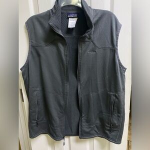 Patagonia Vest Mens Soft Shell Polartec Windbloc Zip Up Gray Sz Large SKU-A